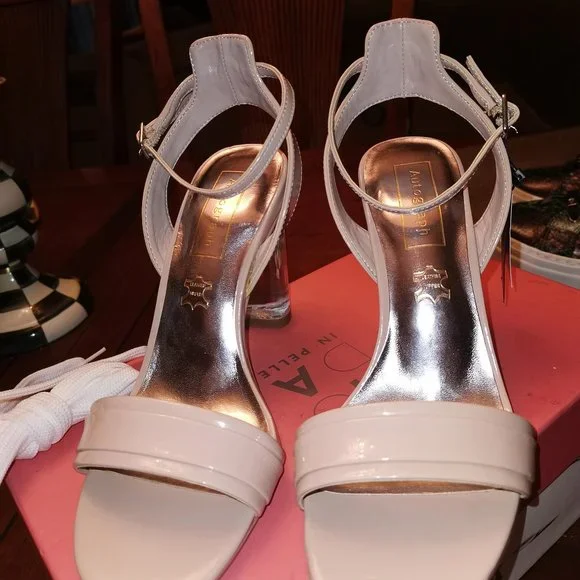 M&S AUTOGRAPH LEATHER SANDALS - Picture 2 of 5